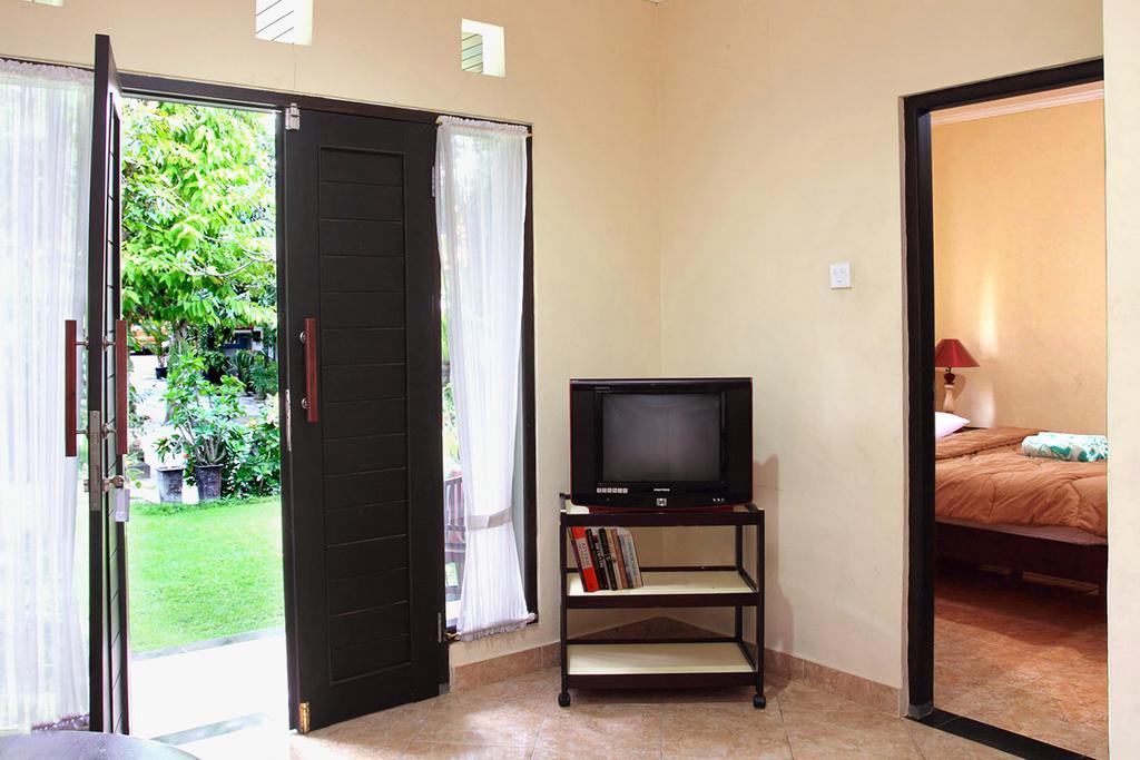 Cinthya Guest House Legian Zimmer foto